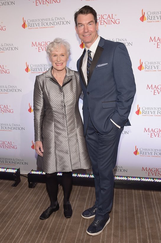 Jerry O'Connel and Glenn Close