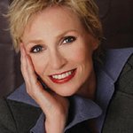 Jane Lynch And Kate Flannery To Perform At 16th Annual Comedy For A Cure