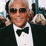 Harry Belafonte To Be Honored At Robert F. Kennedy Ripple Of Hope Awards
