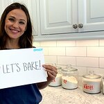 Your Chance To Bake Cookies With Jennifer Garner